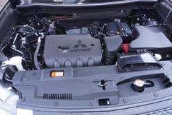 2019 Mitsubishi Outlander LS