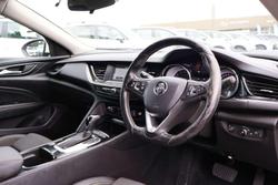 2018 Holden Commodore RS