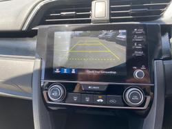 2021 Honda Civic VTi-S