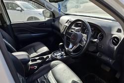 2021 Nissan Navara PRO-4X