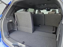 2025 Isuzu MU-X LS-T