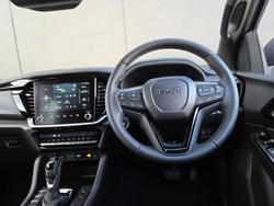 2025 Isuzu MU-X LS-T