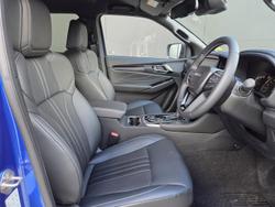 2025 Isuzu MU-X LS-T