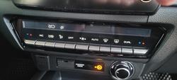 2025 Mazda BT-50 SP