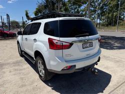 2015 ISUZU MU-X LS-U (4x2)
