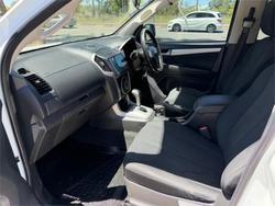 2015 ISUZU MU-X LS-U (4x2)