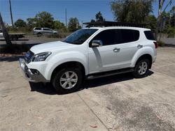 2015 ISUZU MU-X LS-U (4x2)