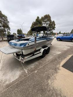 2022 Malibu Response TXi Open Bow