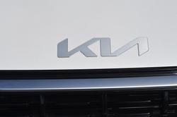 2024 Kia K4 GT-Line