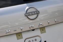 2025 Nissan X-TRAIL ST-L