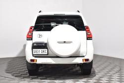 2019 Toyota Landcruiser Prado VX