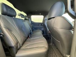 2025 BYD SHARK 6 Premium