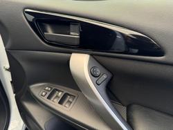 2024 Mitsubishi Eclipse Cross ES