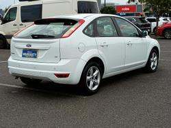 2010 Ford Focus LX LV Frozen White