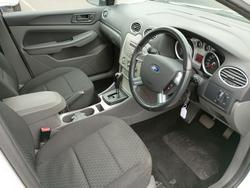 2010 Ford Focus LX LV Frozen White