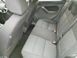 2010 Ford Focus LX LV Frozen White