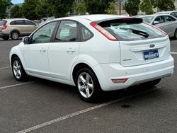 2010 Ford Focus LX LV Frozen White