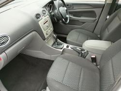 2010 Ford Focus LX LV Frozen White