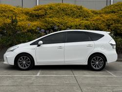 2012 Toyota Prius V i-Tech ZVW40R Crystal Pearl