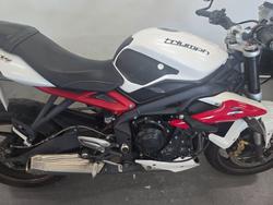2013 Triumph STREET TRIPLE White