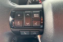 2023 Toyota Hilux SR5