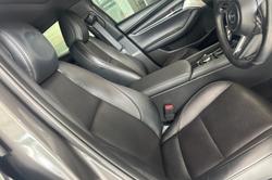 2019 Mazda 3 G25 Astina