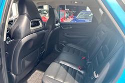 2023 MG HS Essence X