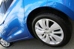 2017 Suzuki Swift GL Navigator Safety Pack