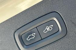 2020 Volvo XC90 D5 Momentum