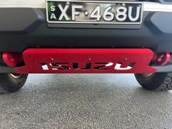 2025 Isuzu D-MAX BLADE