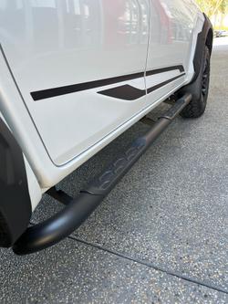 2025 Isuzu D-MAX BLADE