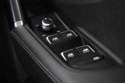 2024 Audi SQ2