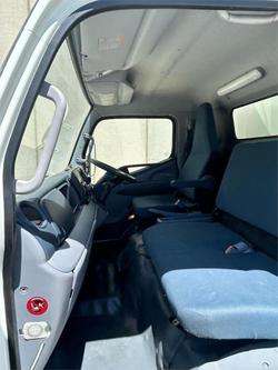 2016 Fuso Canter 515