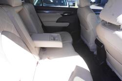 2022 Toyota Kluger Grande