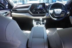 2022 Toyota Kluger Grande