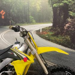 2016 Suzuki RM-Z250 Yellow