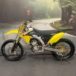 2016 Suzuki RM-Z250 Yellow