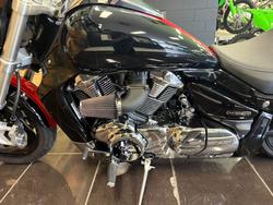 2011 Suzuki VZR 1800 BOULEVARD (M109R) BLACK