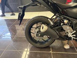 2022 Yamaha YZF-R3 BLACK