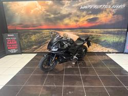 2022 Yamaha YZF-R3 BLACK