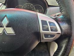 2013 Mitsubishi Challenger