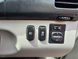 2013 Mitsubishi Challenger