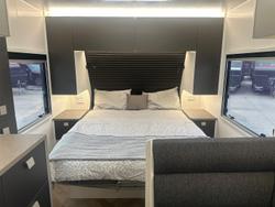 2026 New Age Caravans 19' Manta Ray Expedition Mr19er Exp My26