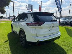 2025 Nissan T33 TI-L