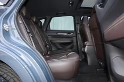 2025 Mazda CX-5 G25 Akera