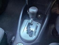 2010 Mitsubishi Outlander LS ZH MY10 4X4 On Demand White