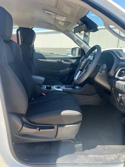 2025 Isuzu MU-X LS-M