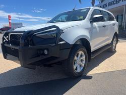 2025 Isuzu MU-X LS-M