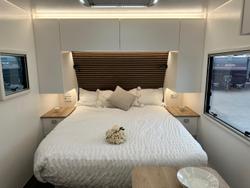 2026 New Age Caravans 21 Ft Roadowl Expedition Double Bunk My26 Ro21bemy26