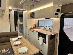 2026 New Age Caravans 21 Ft Roadowl Expedition Double Bunk My26 Ro21bemy26